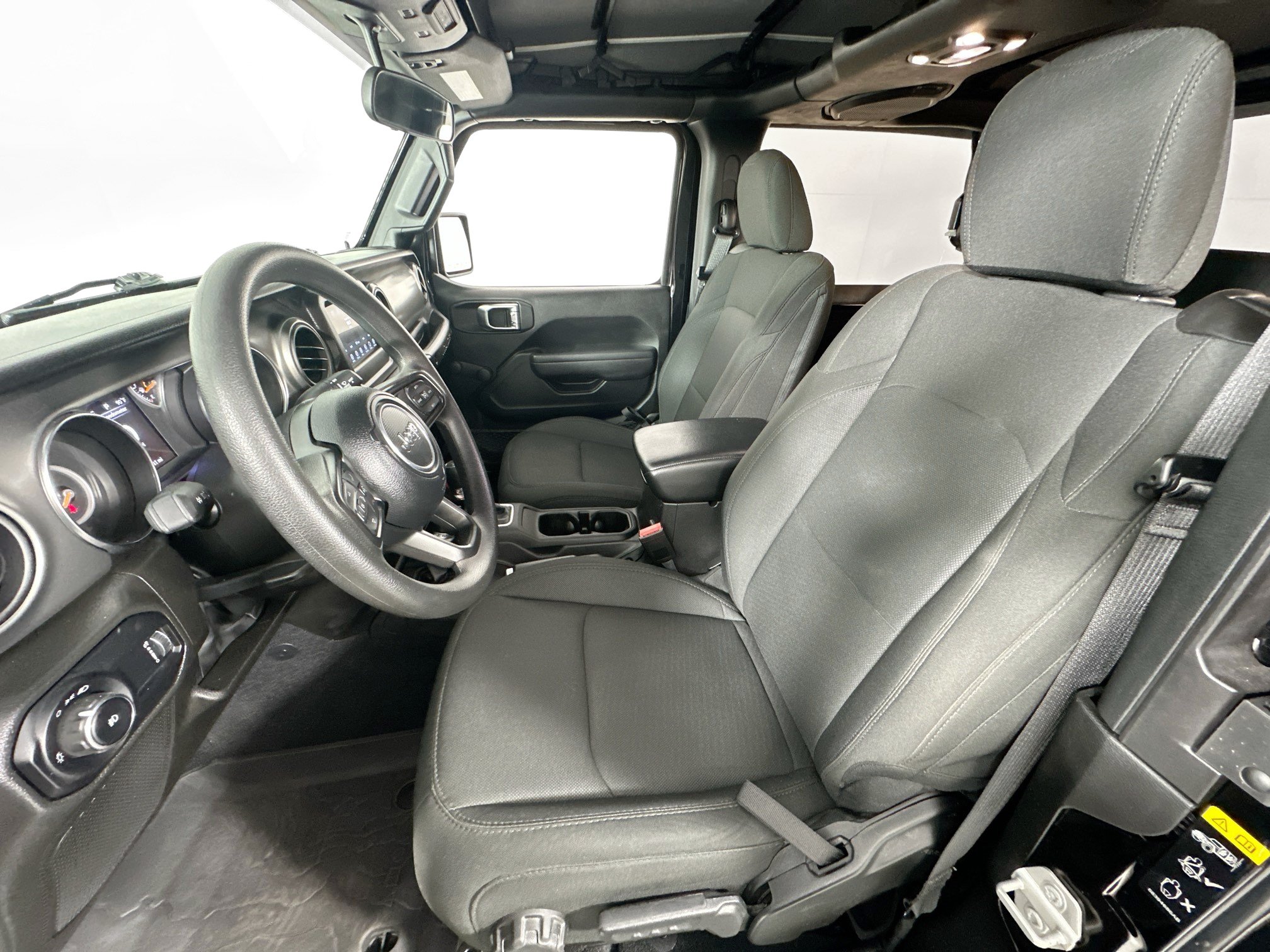 Used 2023 Jeep Wrangler Sport AWD/4WD image 19