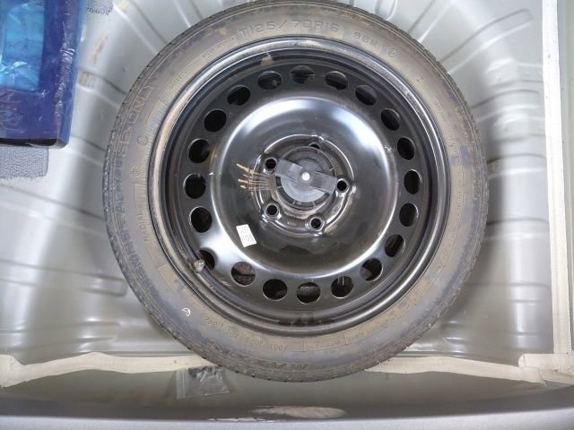 Used 2025 Chevrolet Trax LT image 30