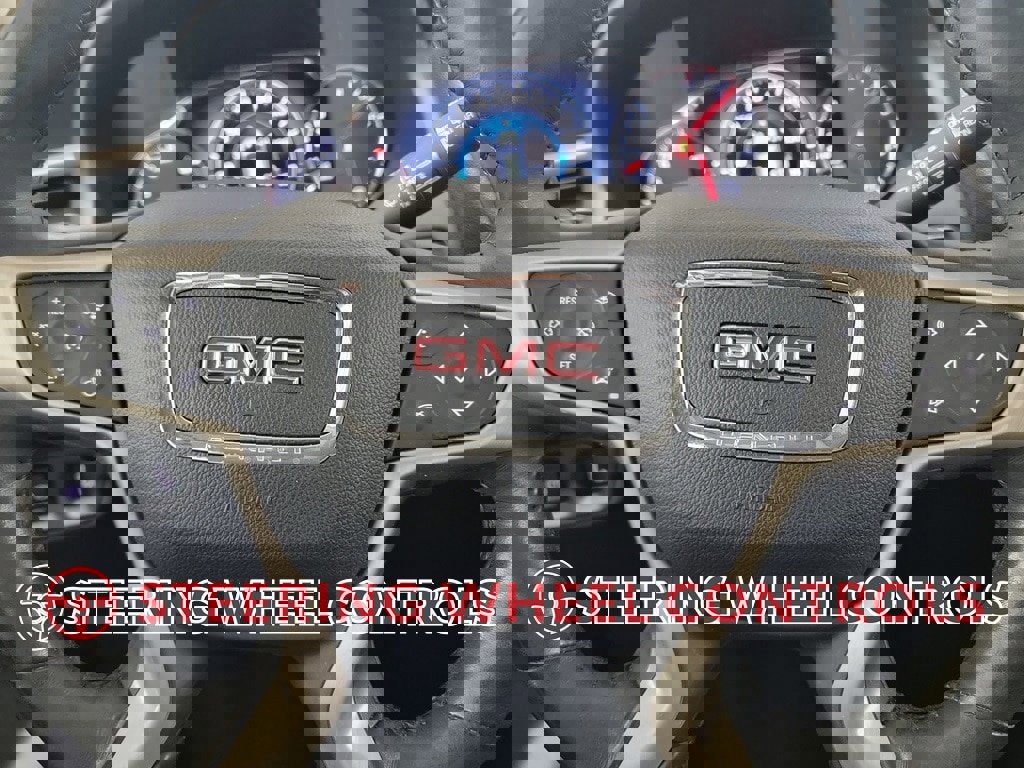 Used 2018 GMC Acadia Denali w/ Technology Package image 18