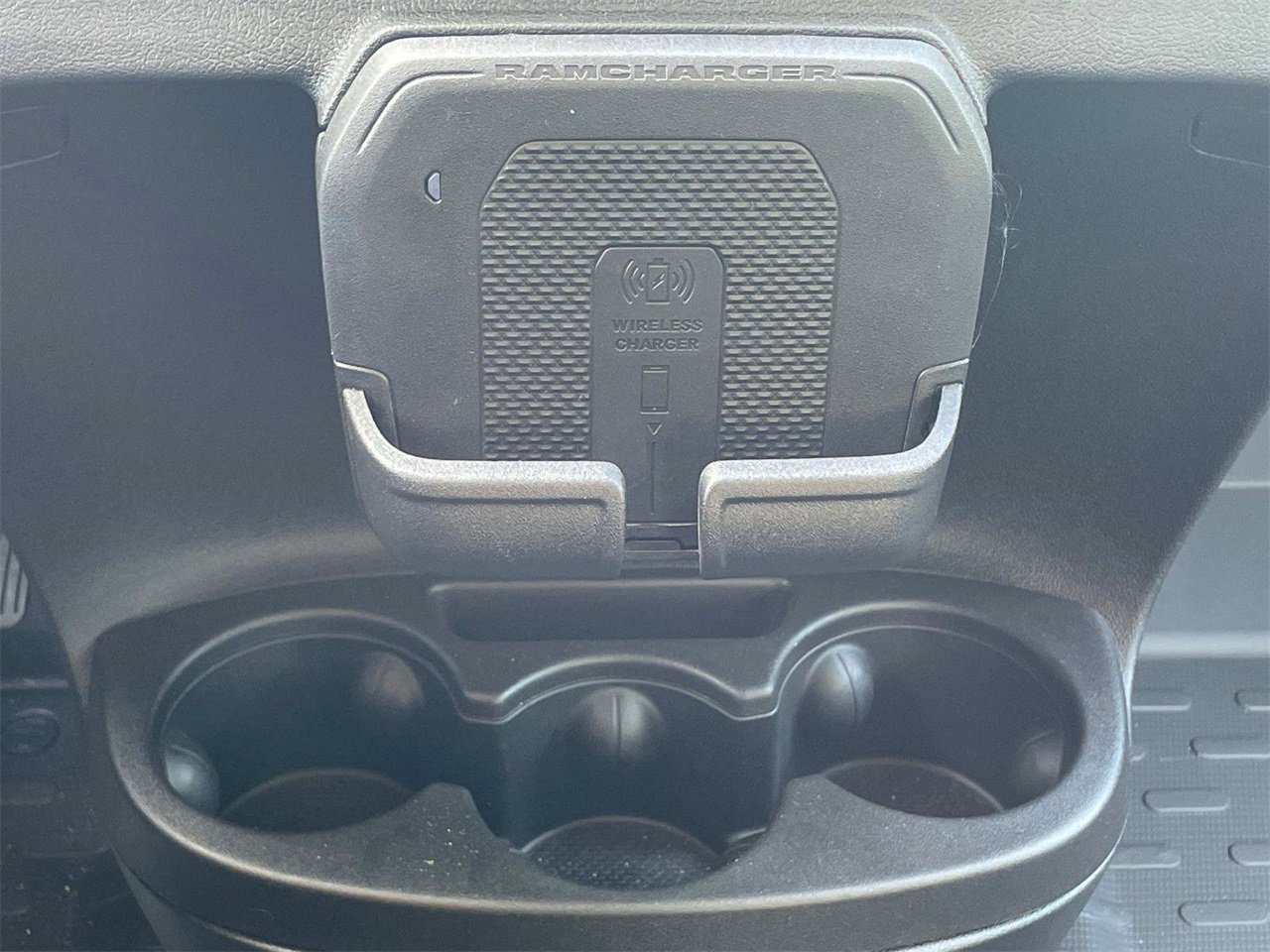 New 2024 RAM ProMaster 3500 w/ Delivery Van Package image 19