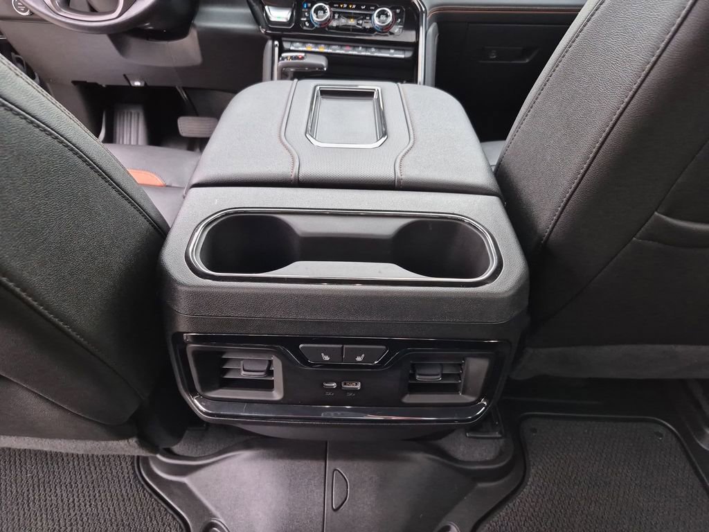 Used 2022 GMC Sierra 1500 AT4 w/ AT4 Premium Package AWD/4WD image 32