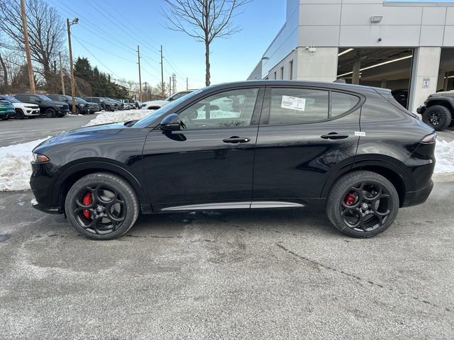 New 2026 Alfa Romeo Tonale w/ Quick Order Package 23H Volce image 5