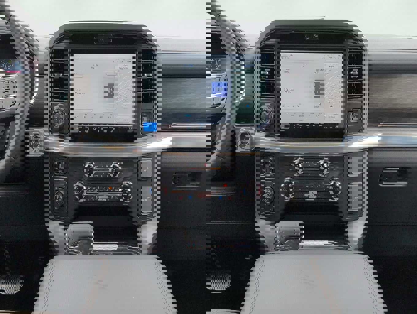 New 2025 Ford F150 Lariat w/ Equipment Group 501A Mid image 11