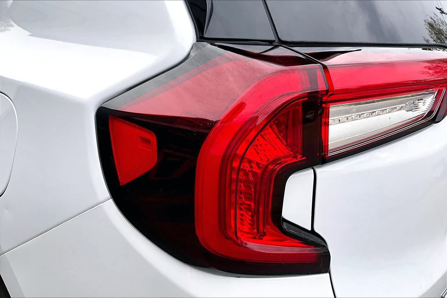 Used 2023 GMC Terrain AT4 w/ Infotainment Package II AWD/4WD image 27