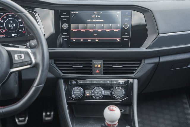 Used 2019 Volkswagen Jetta GLI Autobahn image 19