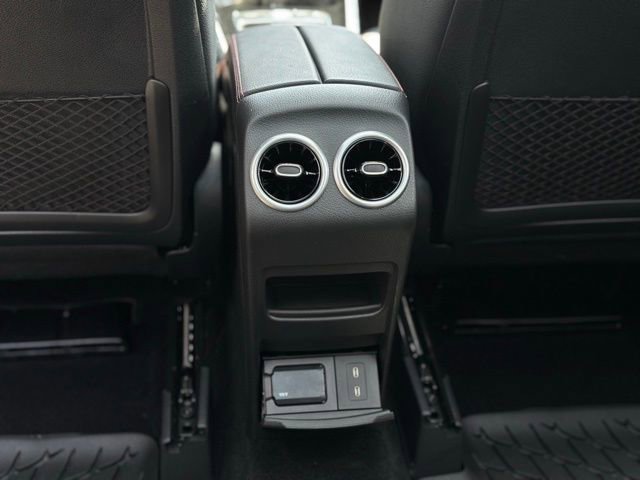 Used 2026 Mercedes-Benz GLB 250 4MATIC image 43