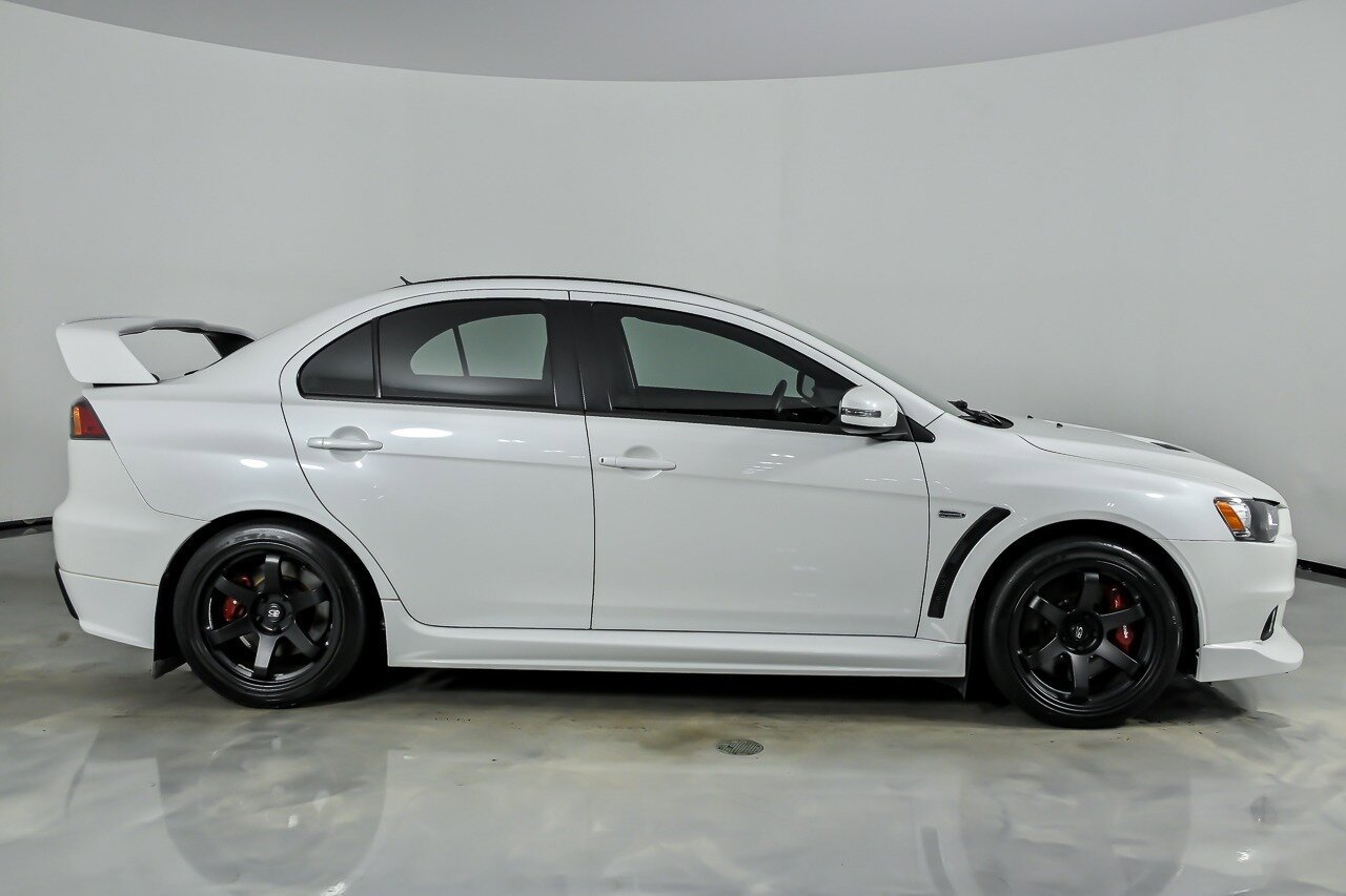 Used 2015 Mitsubishi Lancer Evolution Final Edition AWD/4WD image 14