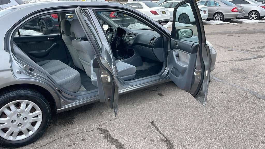 Used 2004 Honda Civic LX image 15
