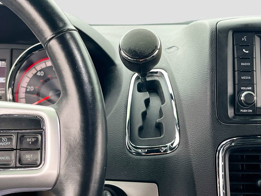 Certified 2018 Dodge Grand Caravan GT FWD image 16