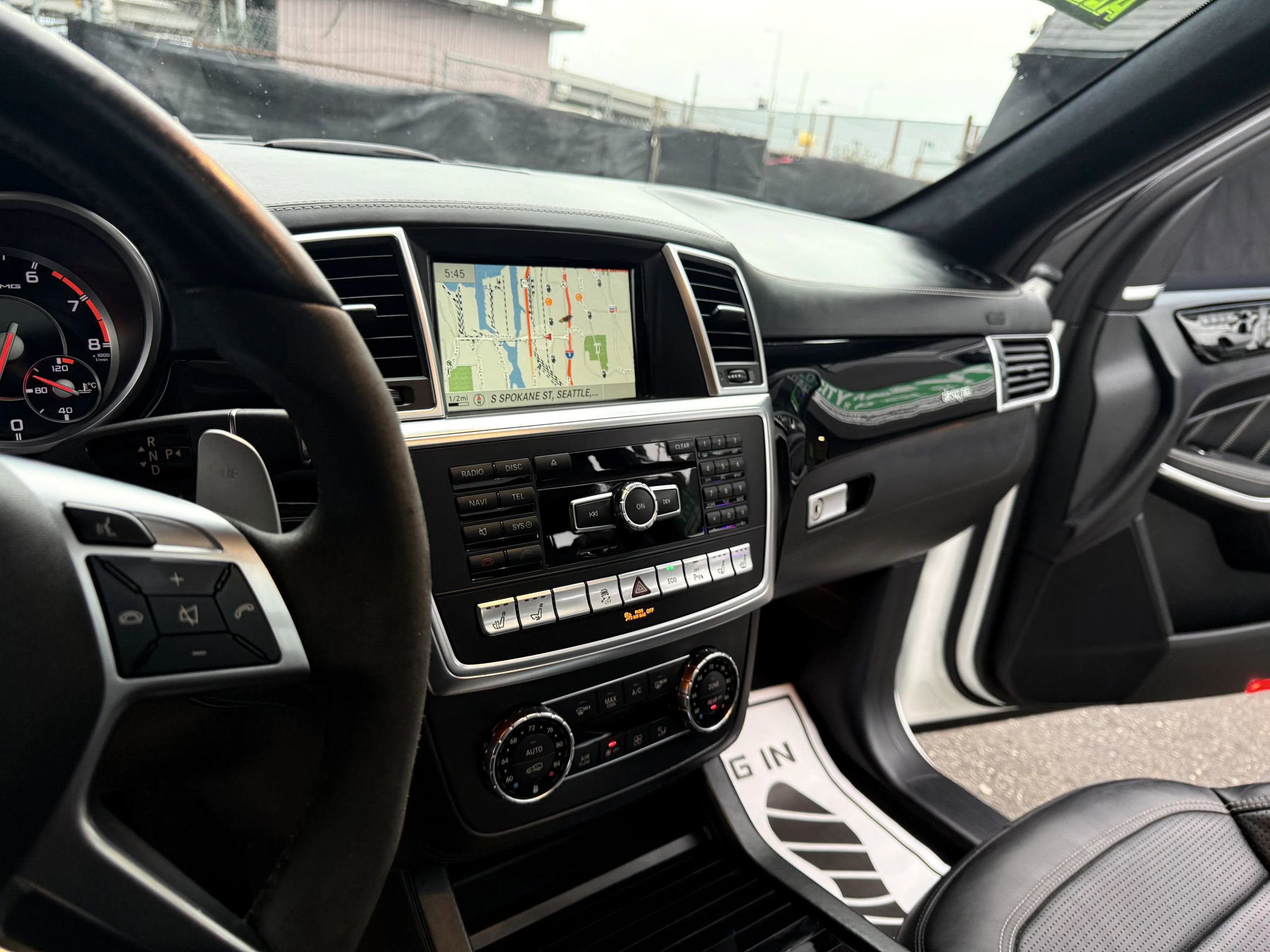 Used 2016 Mercedes-Benz GL 63 AMG 4MATIC image 10