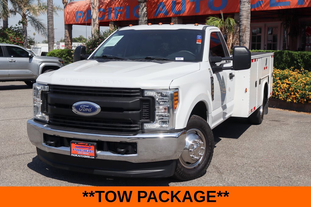 Used 2019 Ford F350 XL w/ XL Value Package RWD image 4