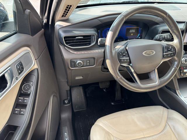 Used 2020 Ford Explorer Platinum image 10