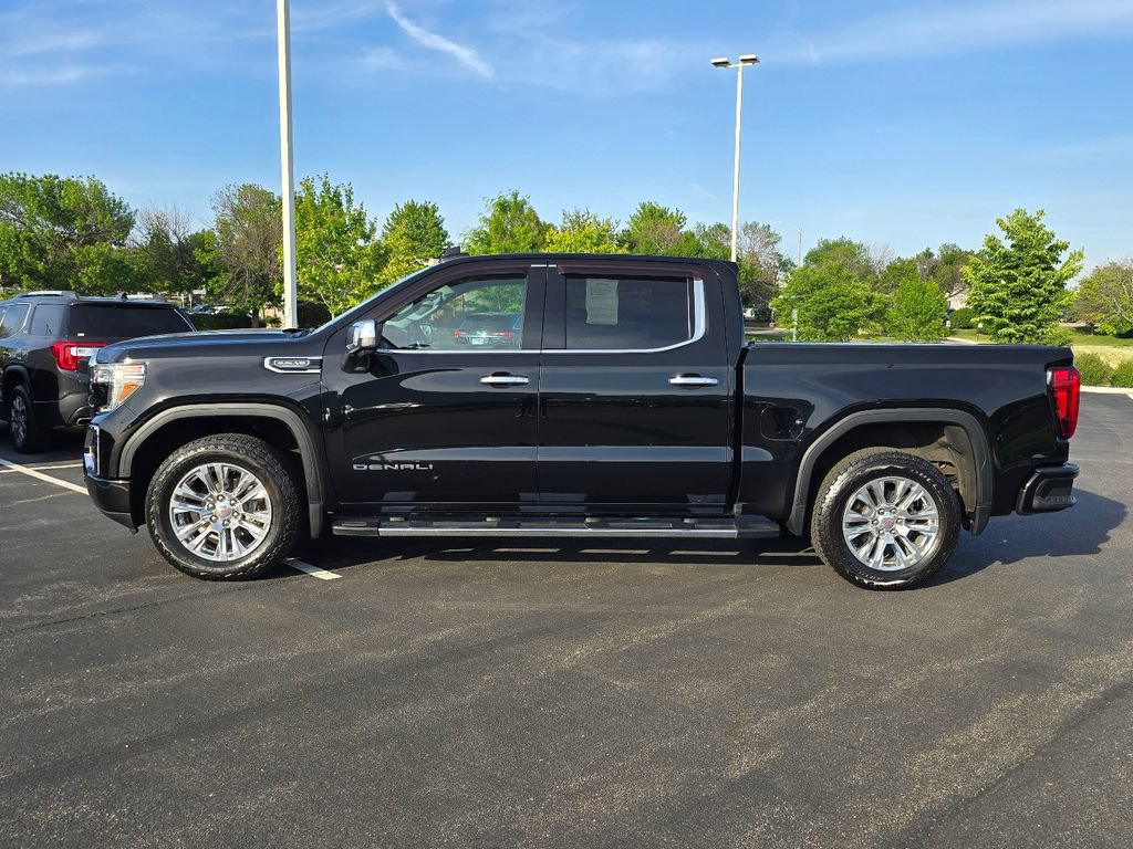Used 2021 GMC Sierra 1500 Denali w/ Driver Alert Package II AWD/4WD image 11
