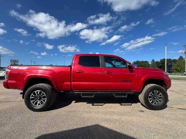 Used 2021 Toyota Tacoma TRD Sport AWD/4WD image 8