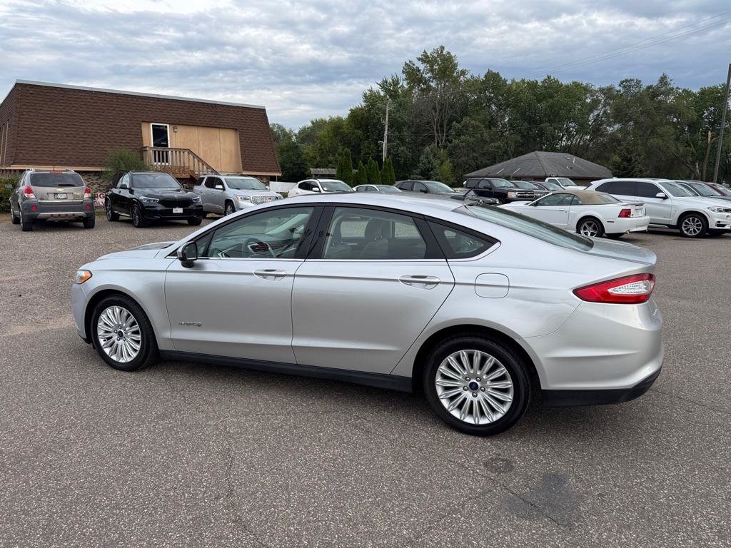 Used 2014 Ford Fusion S FWD image 8