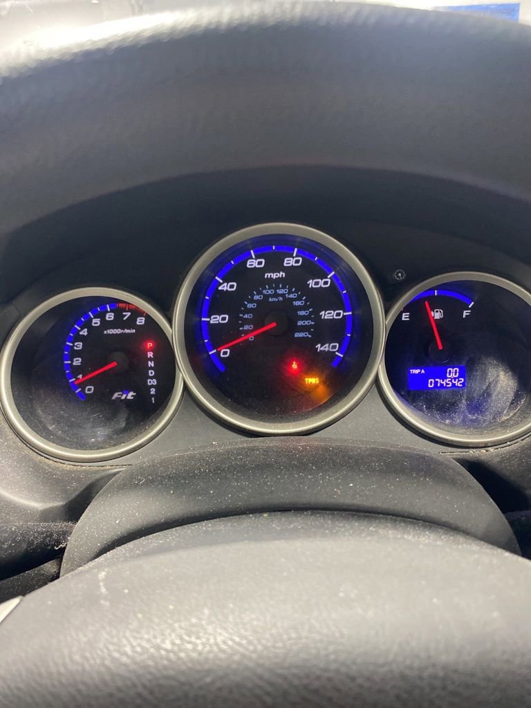 Used 2008 Honda Fit image 3