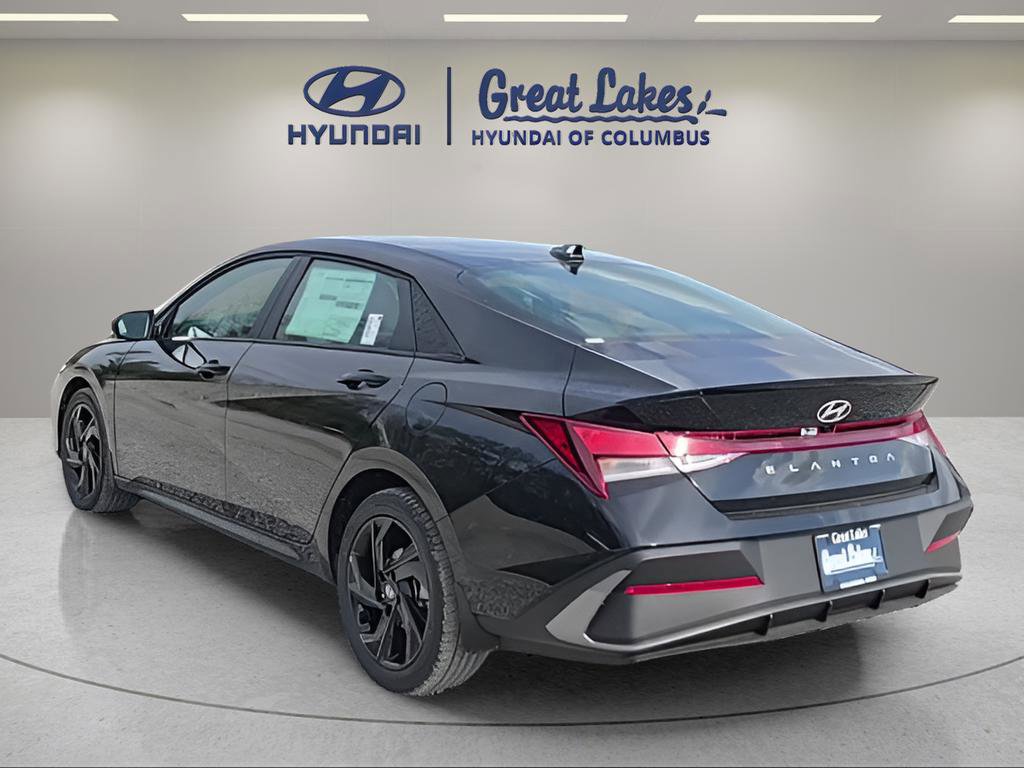 New 2026 Hyundai Elantra Sport FWD image 3