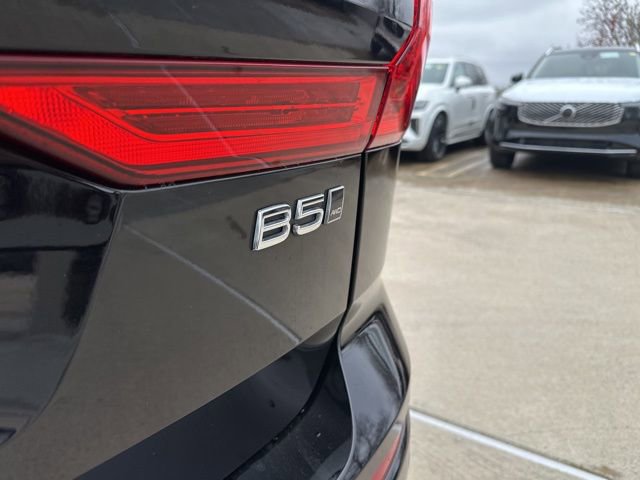 Certified 2023 Volvo XC60 B5 Plus w/ Climate Package image 38