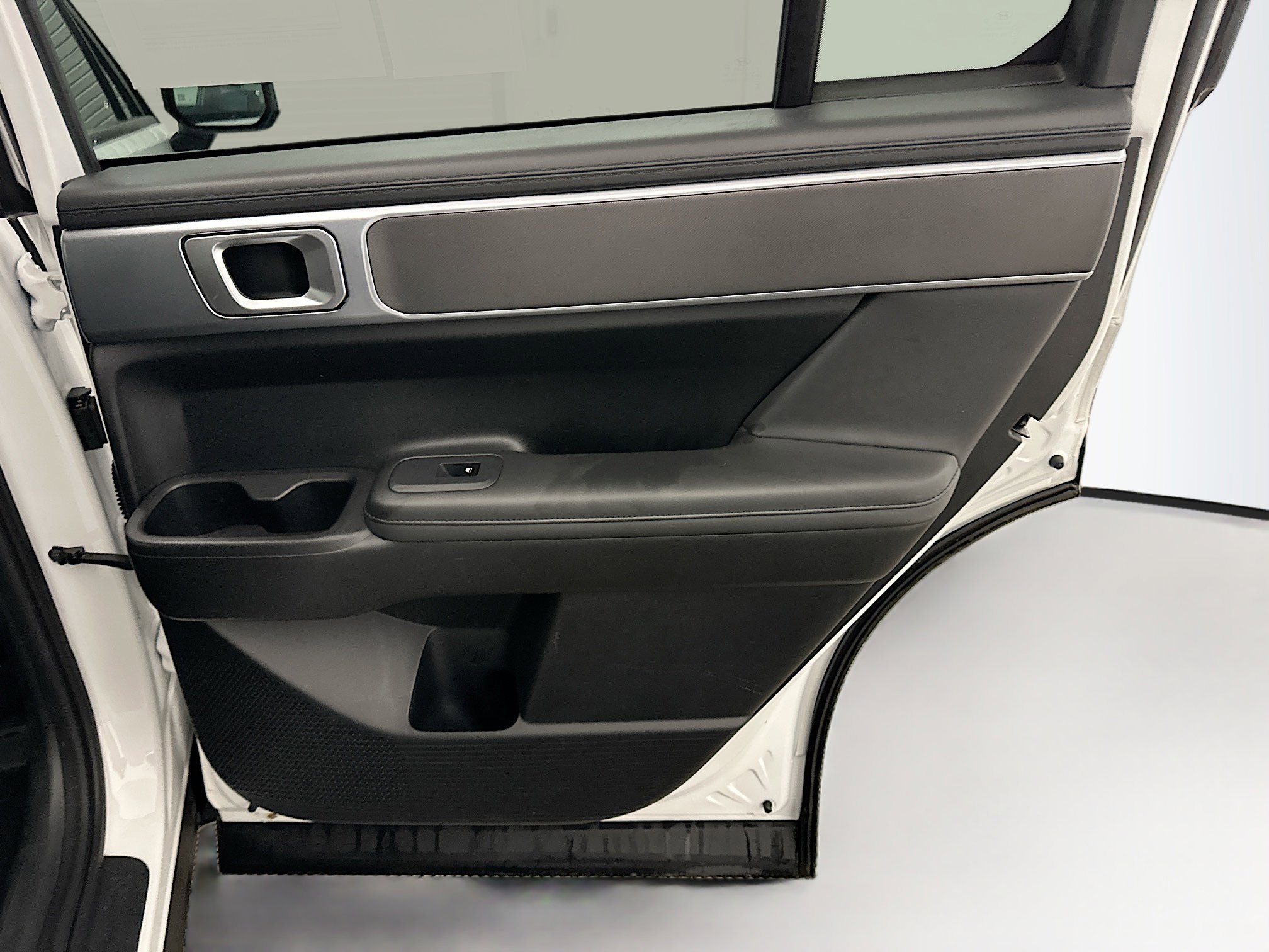 Used 2024 Hyundai Santa Fe SEL image 31