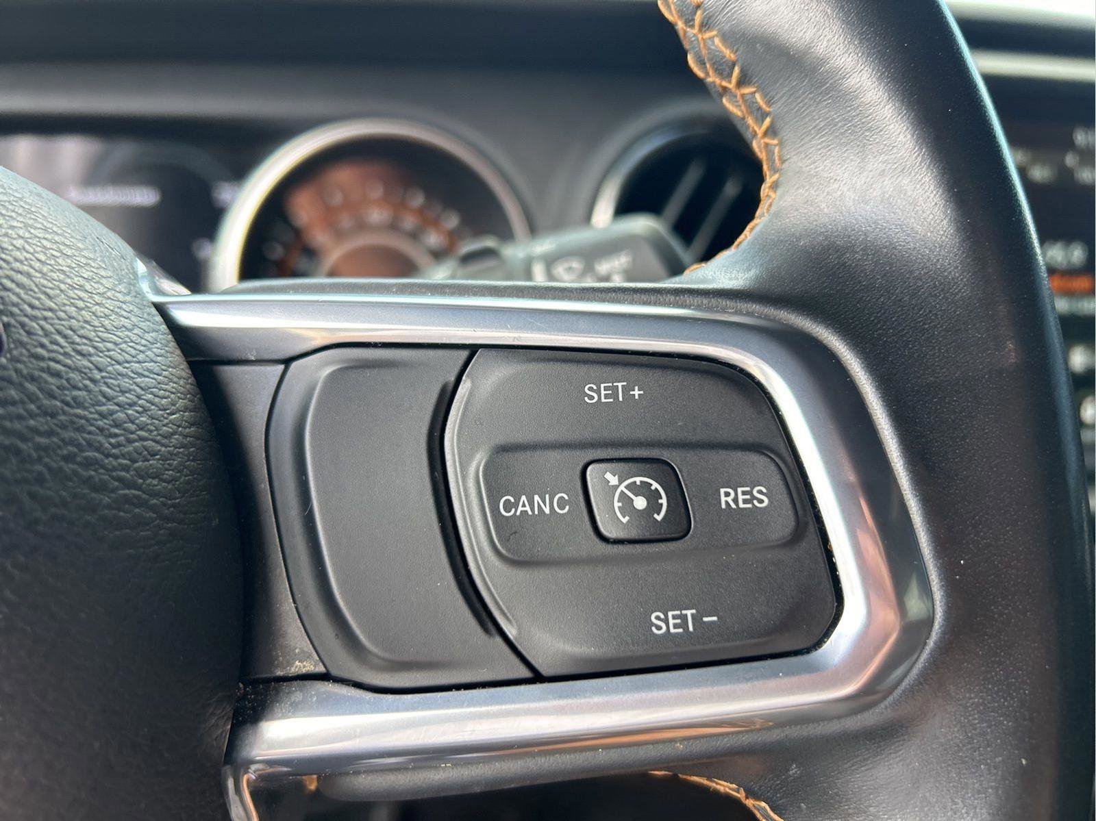 Certified 2022 Jeep Wrangler Unlimited Sahara image 15