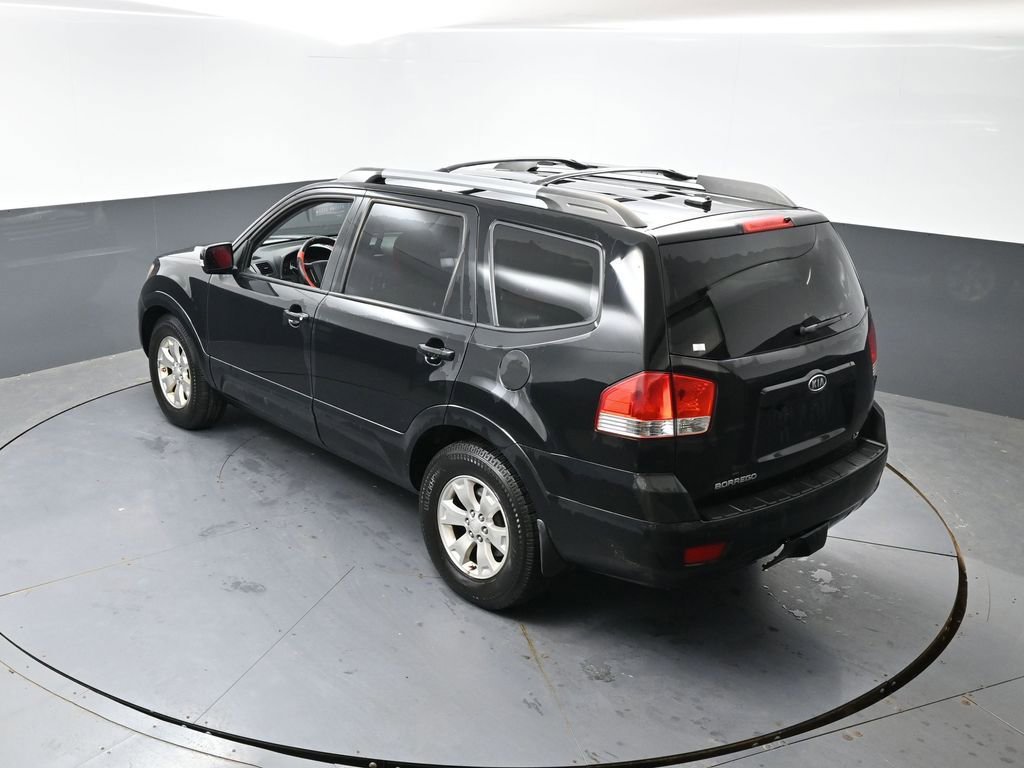 Used 2009 Kia Borrego LX RWD image 20