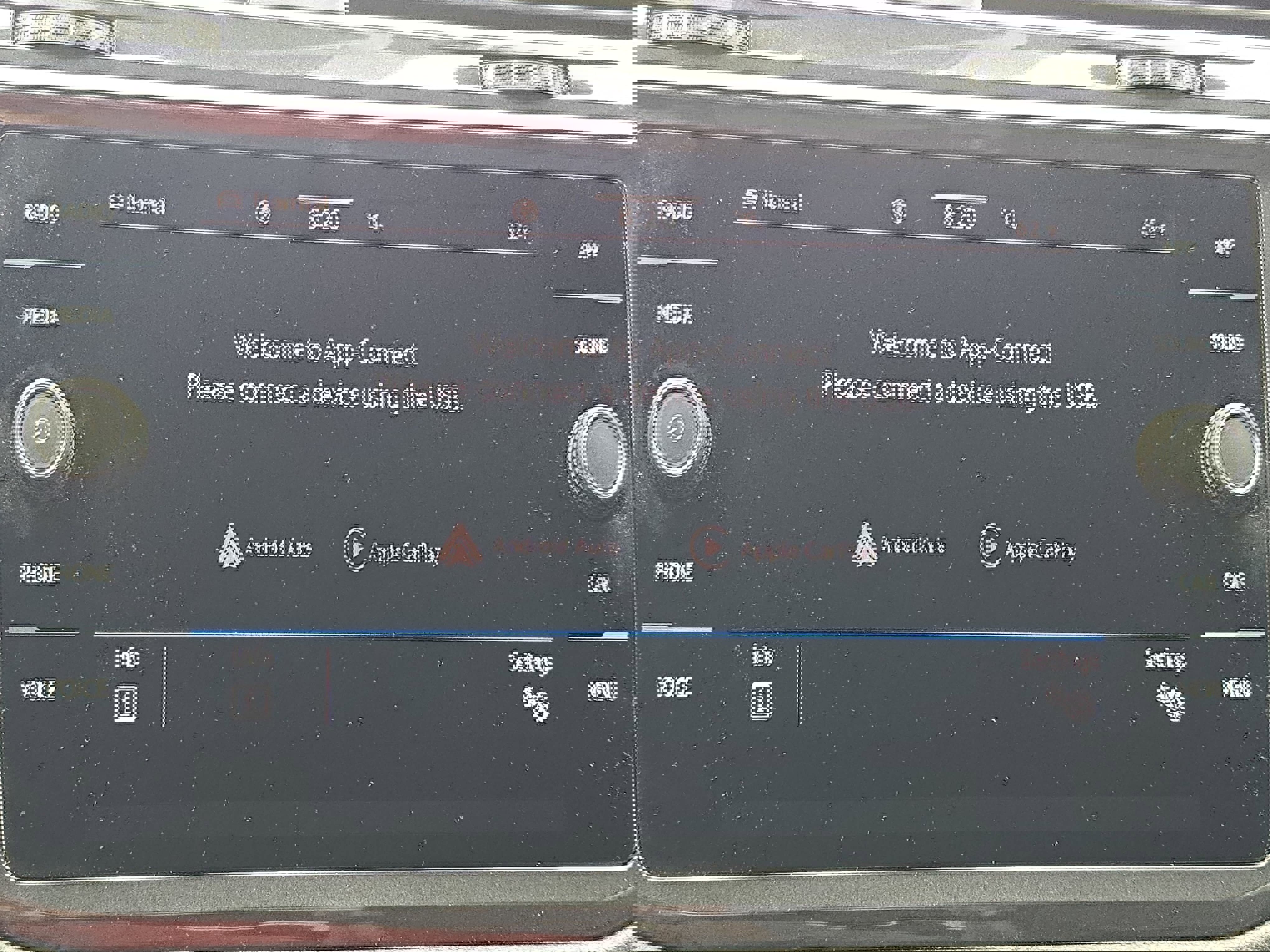 Certified 2024 Volkswagen Tiguan SE R-Line image 22