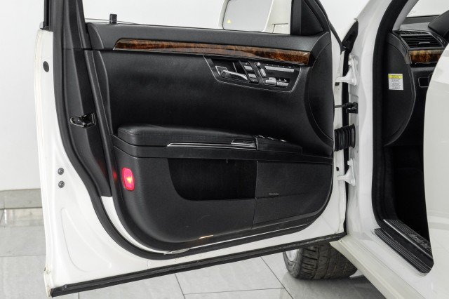 Used 2013 Mercedes-Benz S 550 image 42