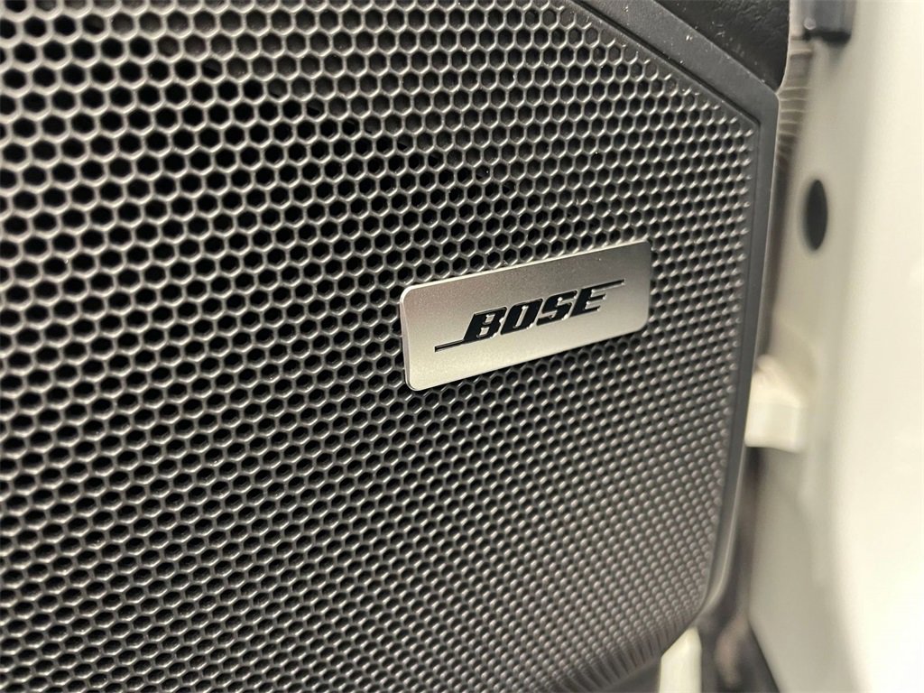 Used 2022 Porsche Cayenne Platinum Edition image 20