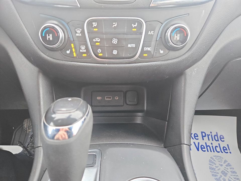 Used 2020 Chevrolet Equinox LT image 25