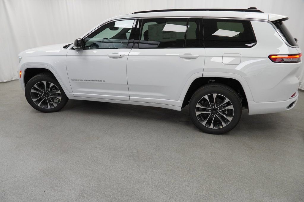 New 2025 Jeep Grand Cherokee L Overland image 14