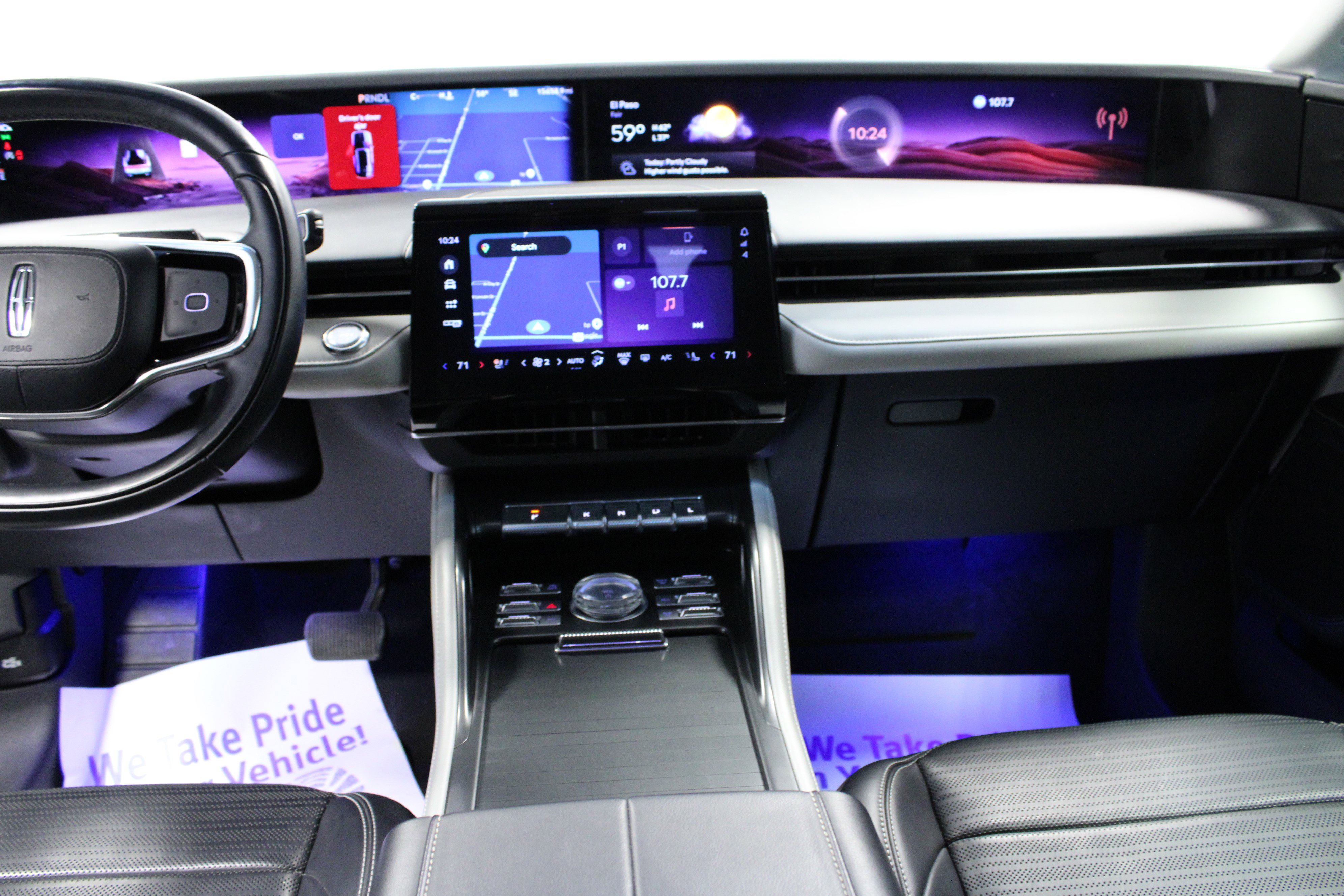 Used 2024 Lincoln Nautilus Reserve image 18