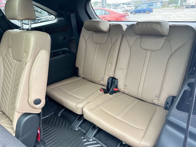 Certified 2025 Kia Sorento SX Prestige w/ Olive Brown Leather Package AWD/4WD image 28