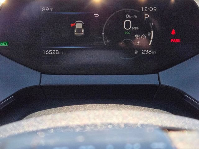 Used 2023 Toyota Prius XLE FWD image 29