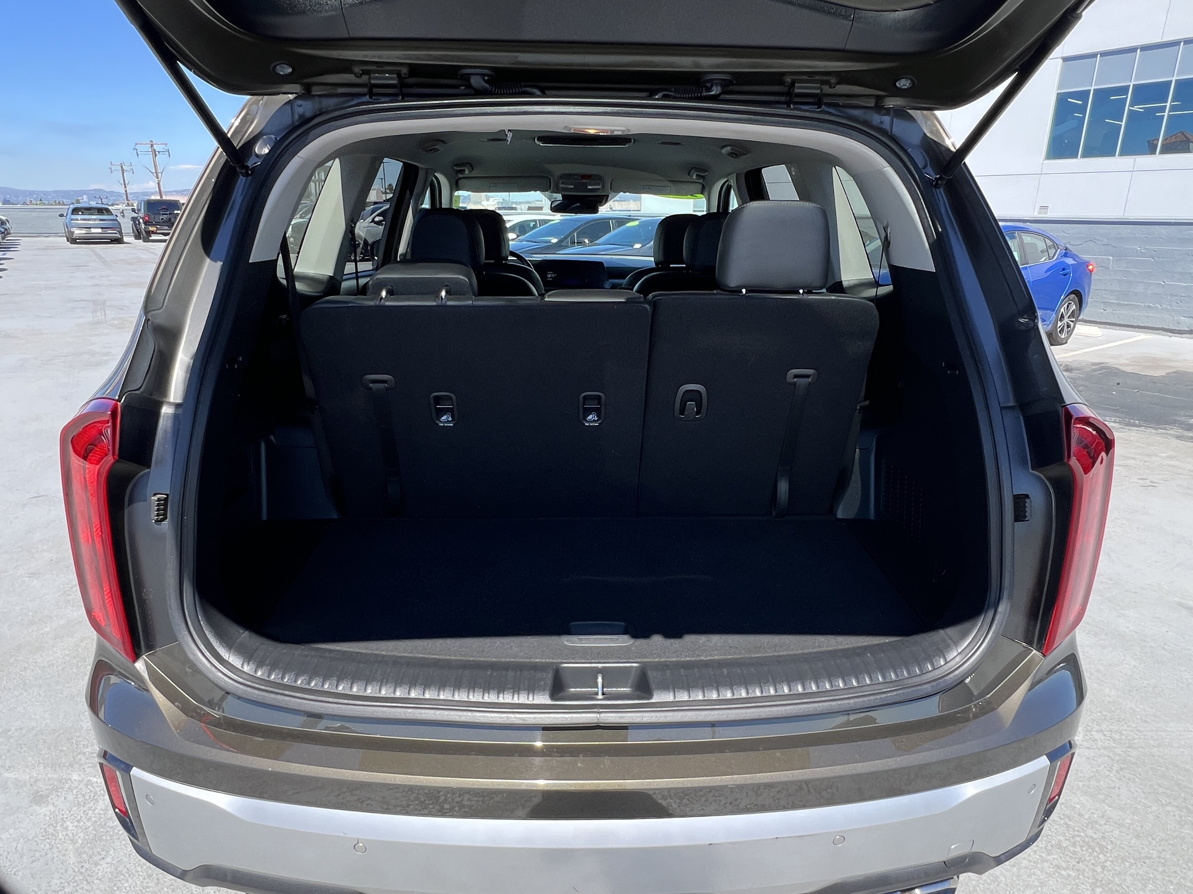 Certified 2023 Kia Telluride S FWD image 22