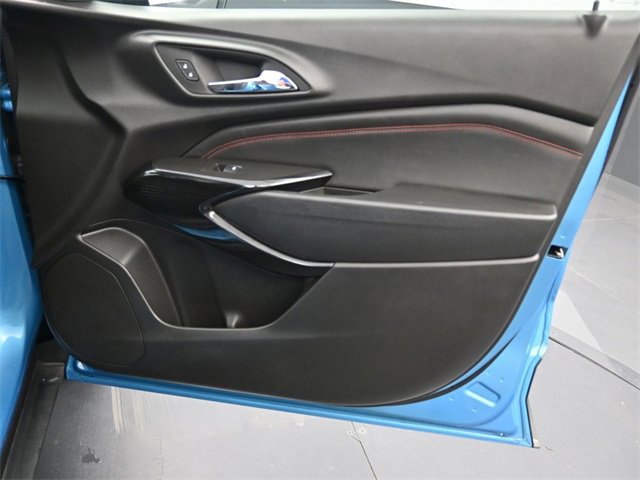 Certified 2025 Chevrolet Trax RS w/ Sunroof Package image 32