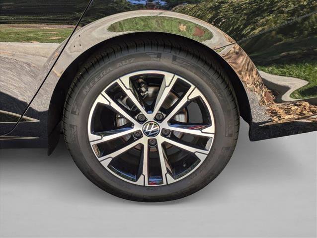 Used 2025 Volkswagen Jetta Sport image 10