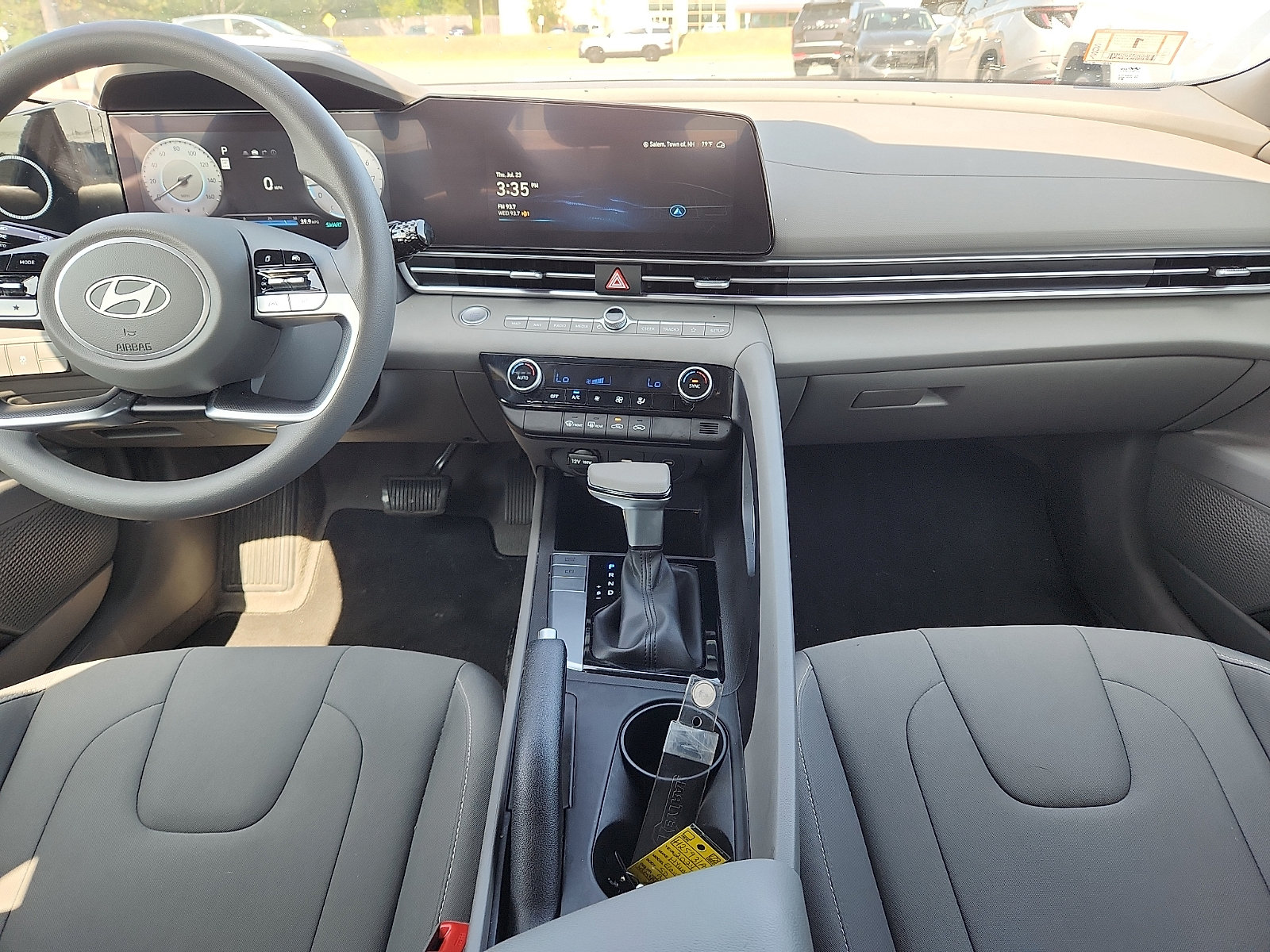 Certified 2024 Hyundai Elantra SEL FWD image 9