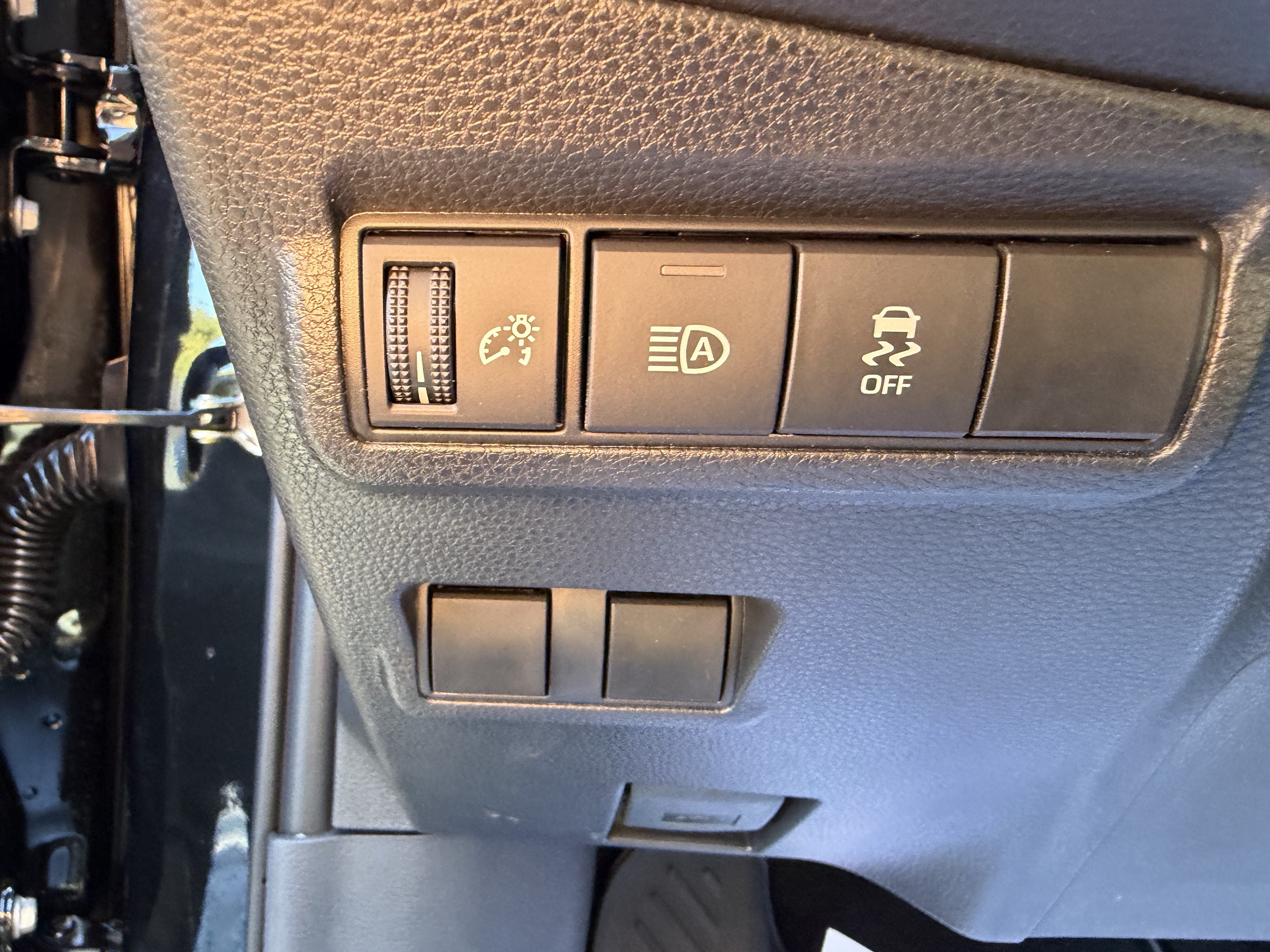 New 2026 Toyota Corolla Cross XLE FWD image 10