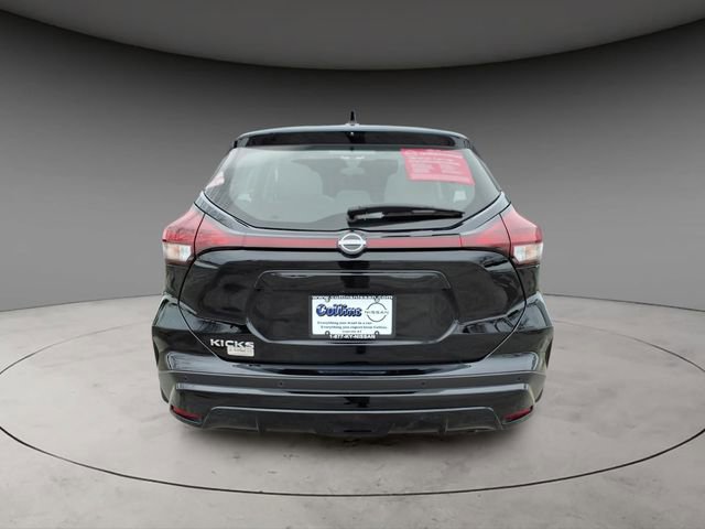 Certified 2025 Nissan Kicks Play S image 7