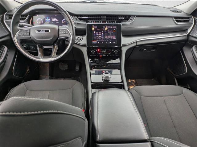 Used 2021 Jeep Grand Cherokee L Laredo w/ Luxury Tech Group I image 16