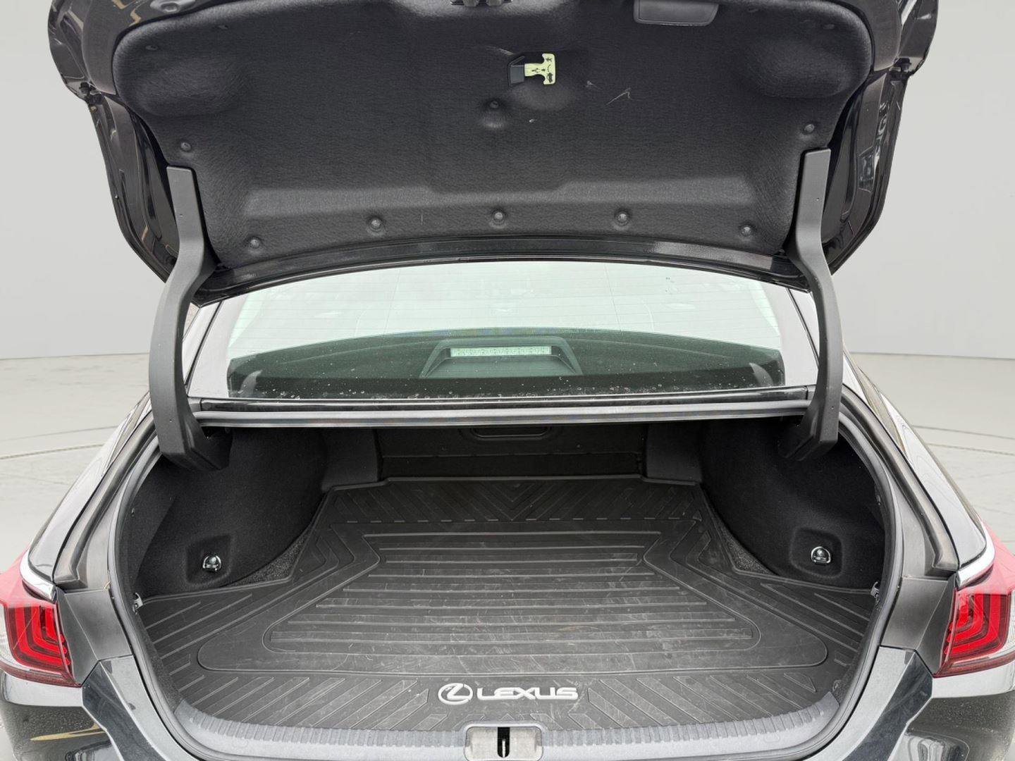 Used 2023 Lexus ES 350 w/ Premium Package image 28