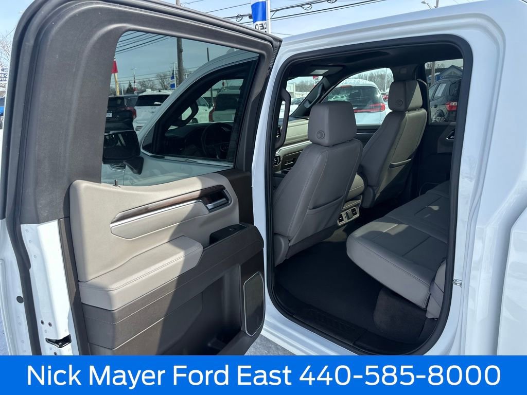 Used 2025 GMC Sierra 1500 SLT image 25