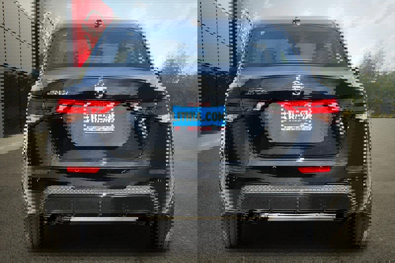 New 2025 Nissan Sentra SV image 8