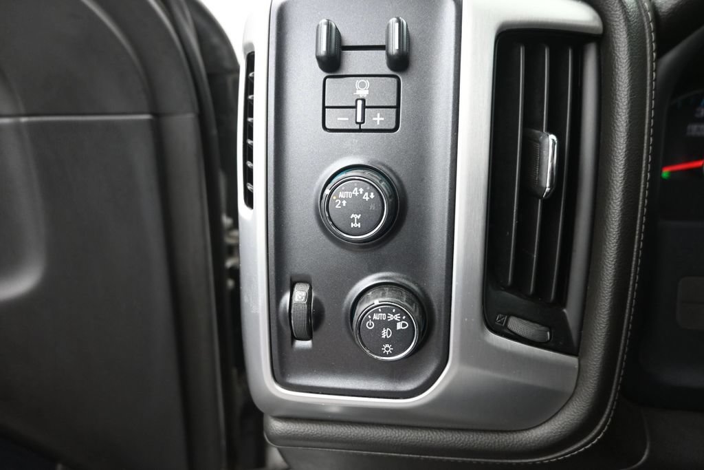 Used 2017 GMC Sierra 1500 SLT AWD/4WD image 19