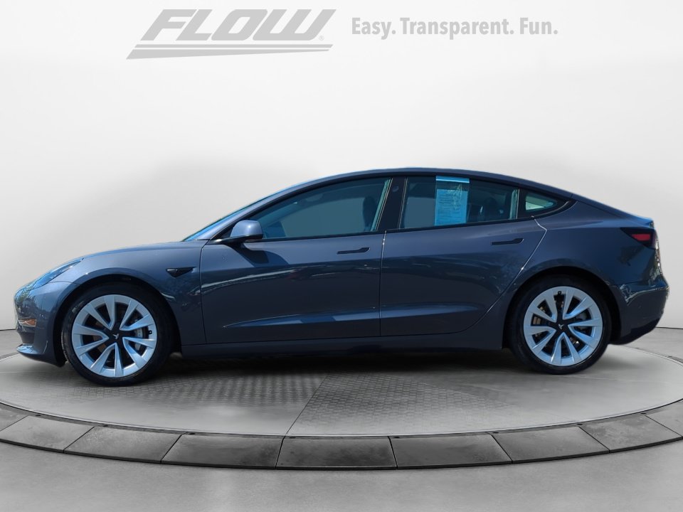 Used 2022 Tesla Model 3 RWD image 5