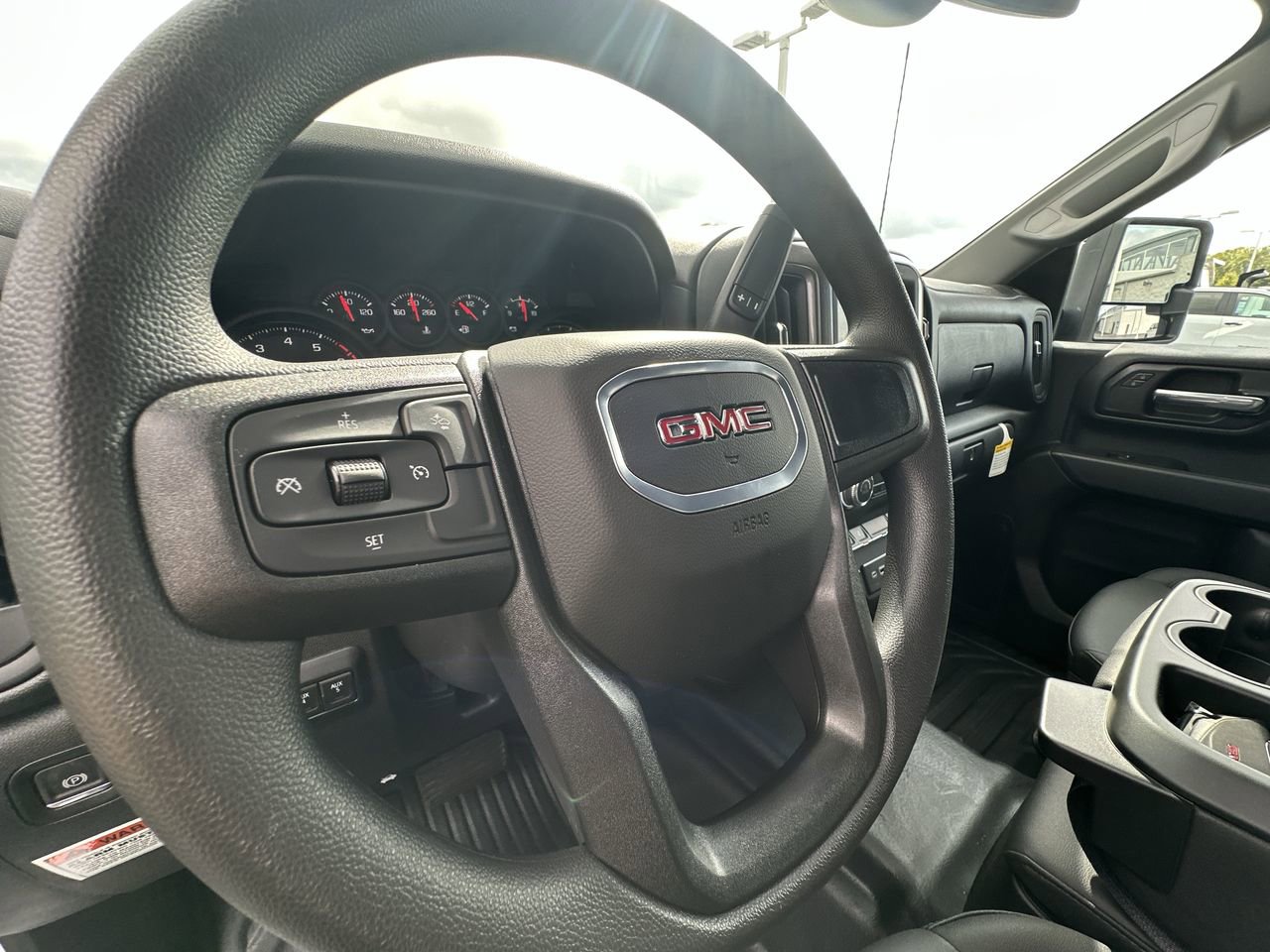 New 2025 GMC Sierra 2500 Pro w/ Convenience Package image 14