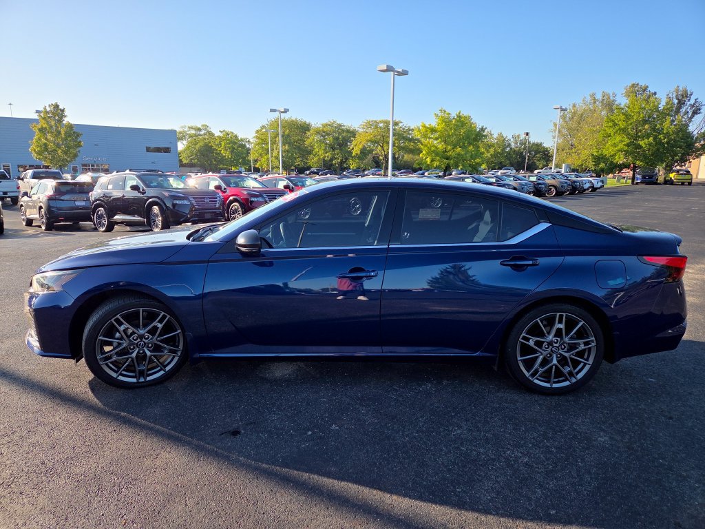 Certified 2024 Nissan Altima 2.0 SR FWD image 21