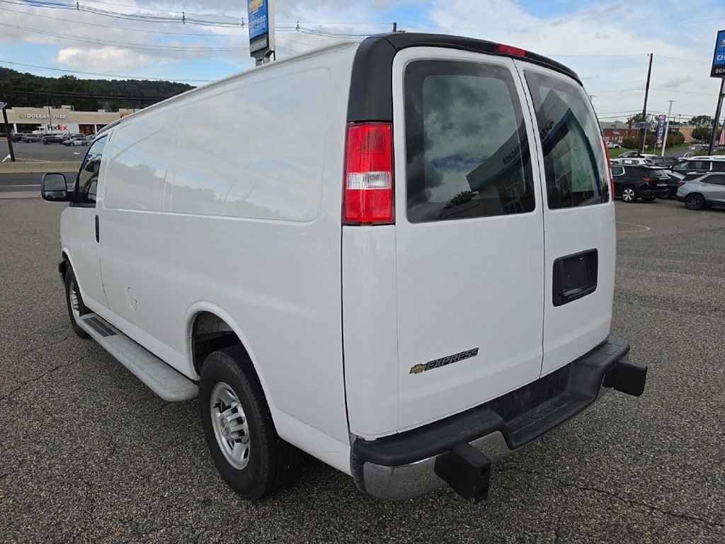Certified 2025 Chevrolet Express 2500 w/ Driver Convenience Package RWD image 8