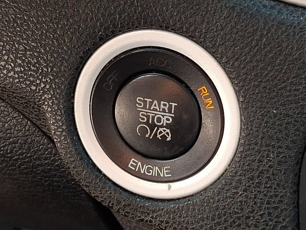 Used 2014 Dodge Charger SXT Plus RWD image 25