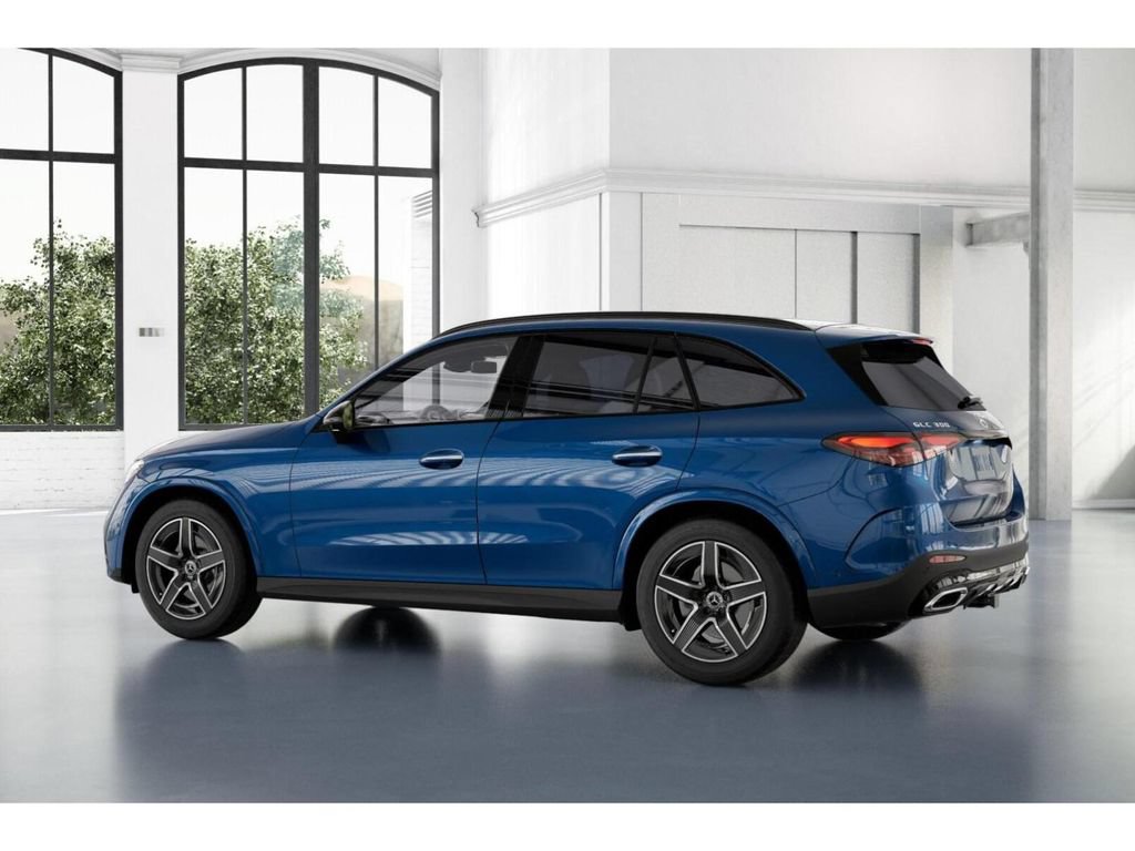 Certified 2025 Mercedes-Benz GLC 300 4MATIC image 31